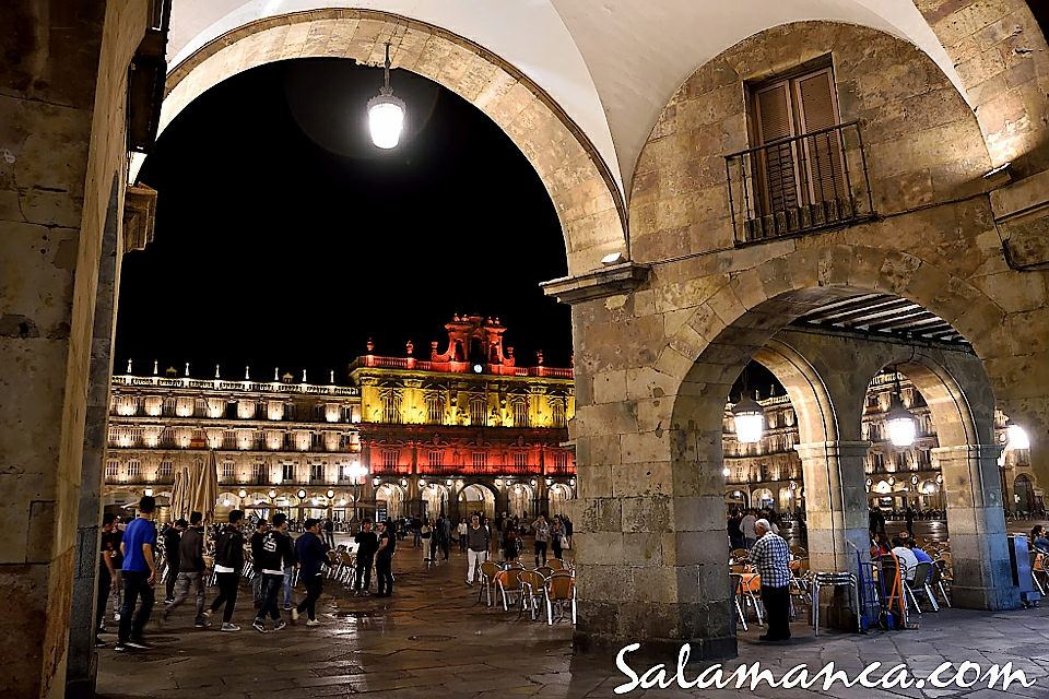 Plaza Mayor Fiesta Nacional de España Salamanca Octubre