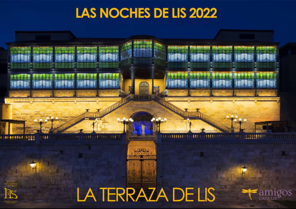 Museo de Art Nouveau y Art Déco Casa Lis Las Noches de Lis 2022 Salamanca Julio