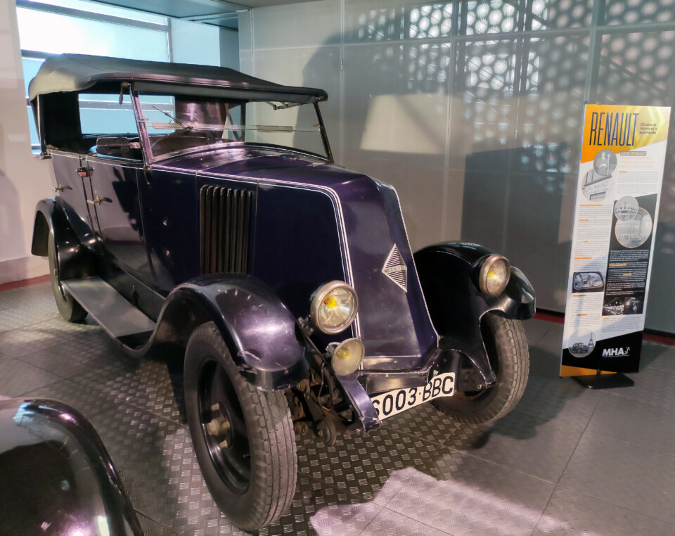 Museo de Historia de la Automoción de Salamanca MHAS Renault 6 CV NN Septiembre 2023