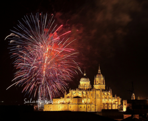 Fuegos artificiales para abrir las Ferias y Fiestas de Salamanca 2023