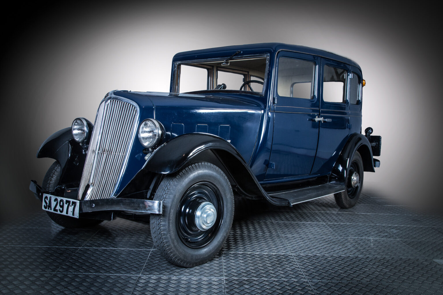 Renault Monaquatre en el Museo de Historia de la Automoción de Salamanca MHAS octubre 2026